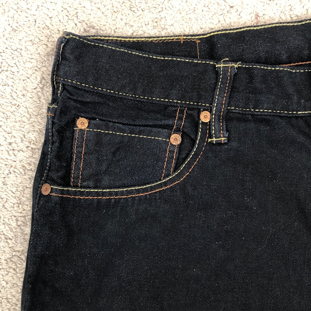 Black Men’s Jeans with Embroidered Back Pockets - Picture 9 of 10